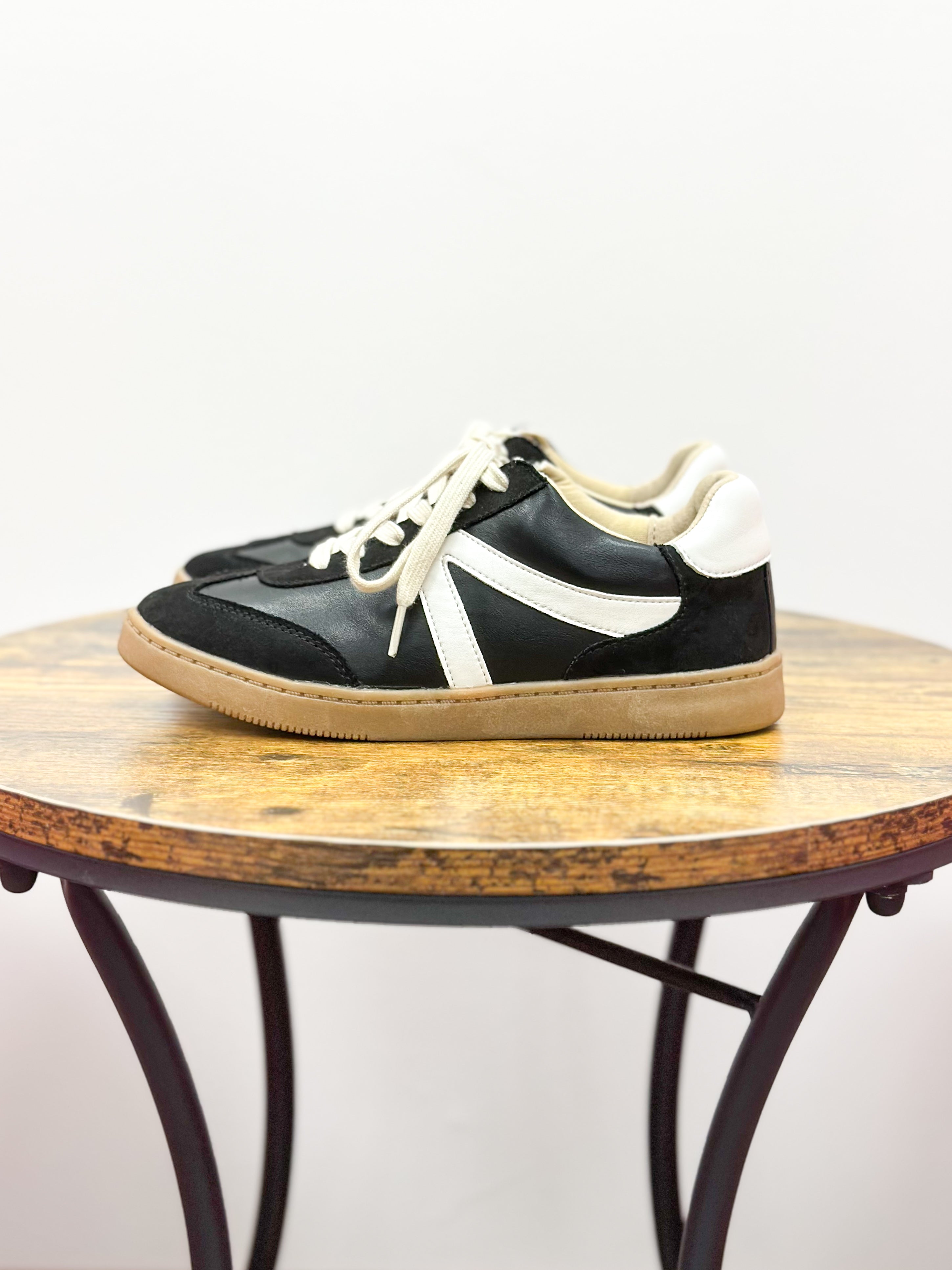 Ava Black & Cream Flat Sneakers