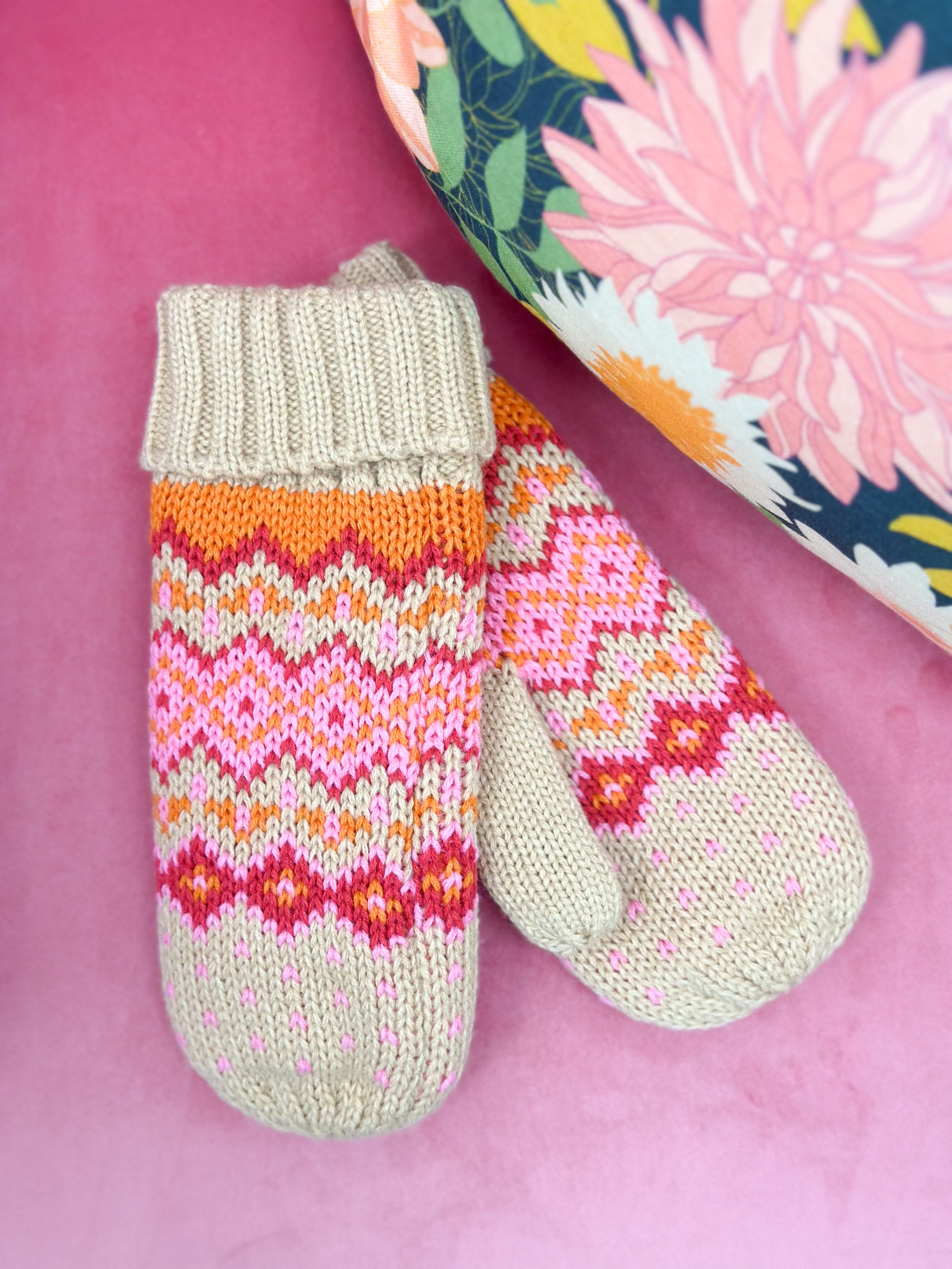 Patterned Knit Mittens