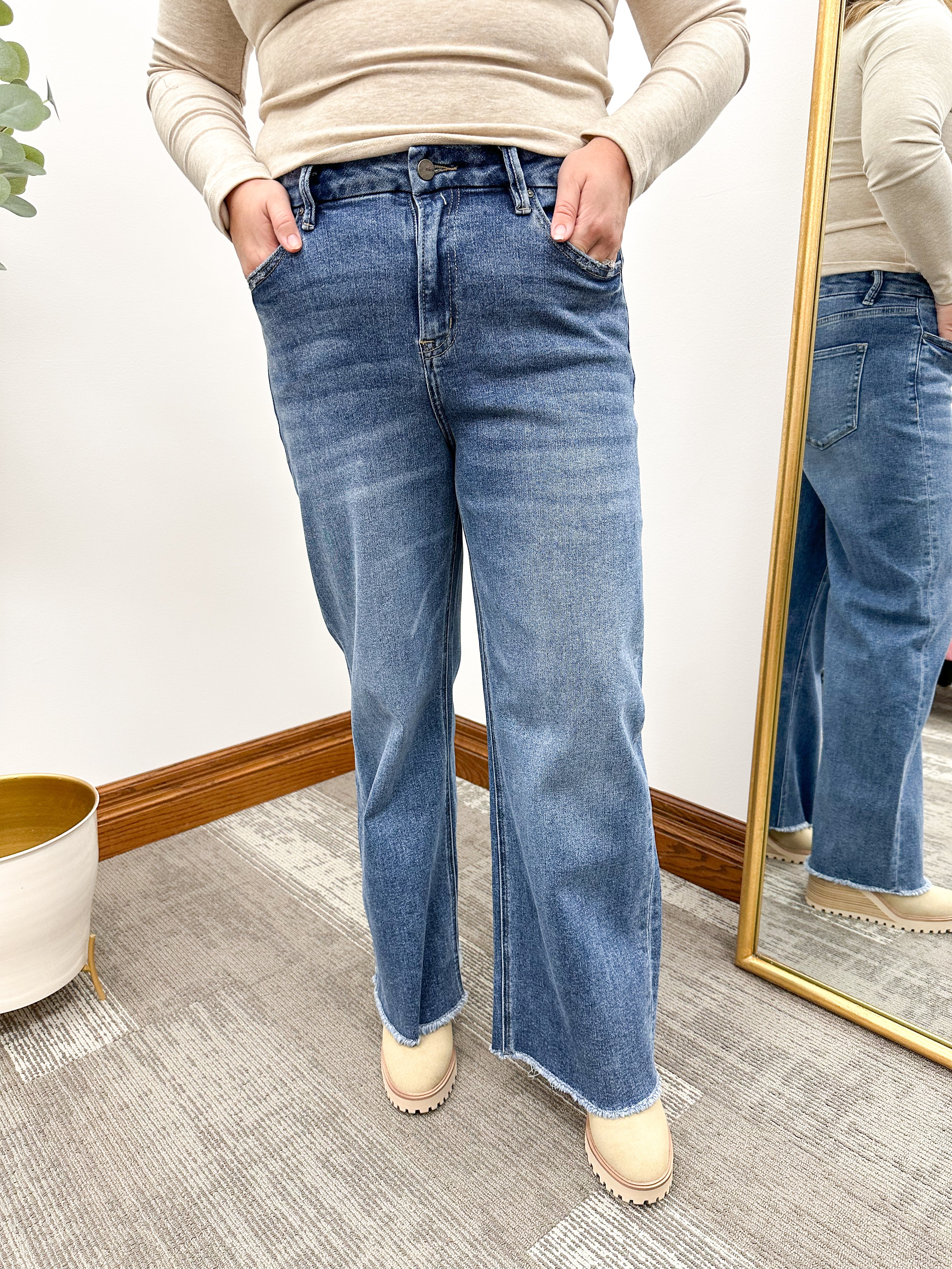 Dark Wash Super HR Wide Leg Jeans
