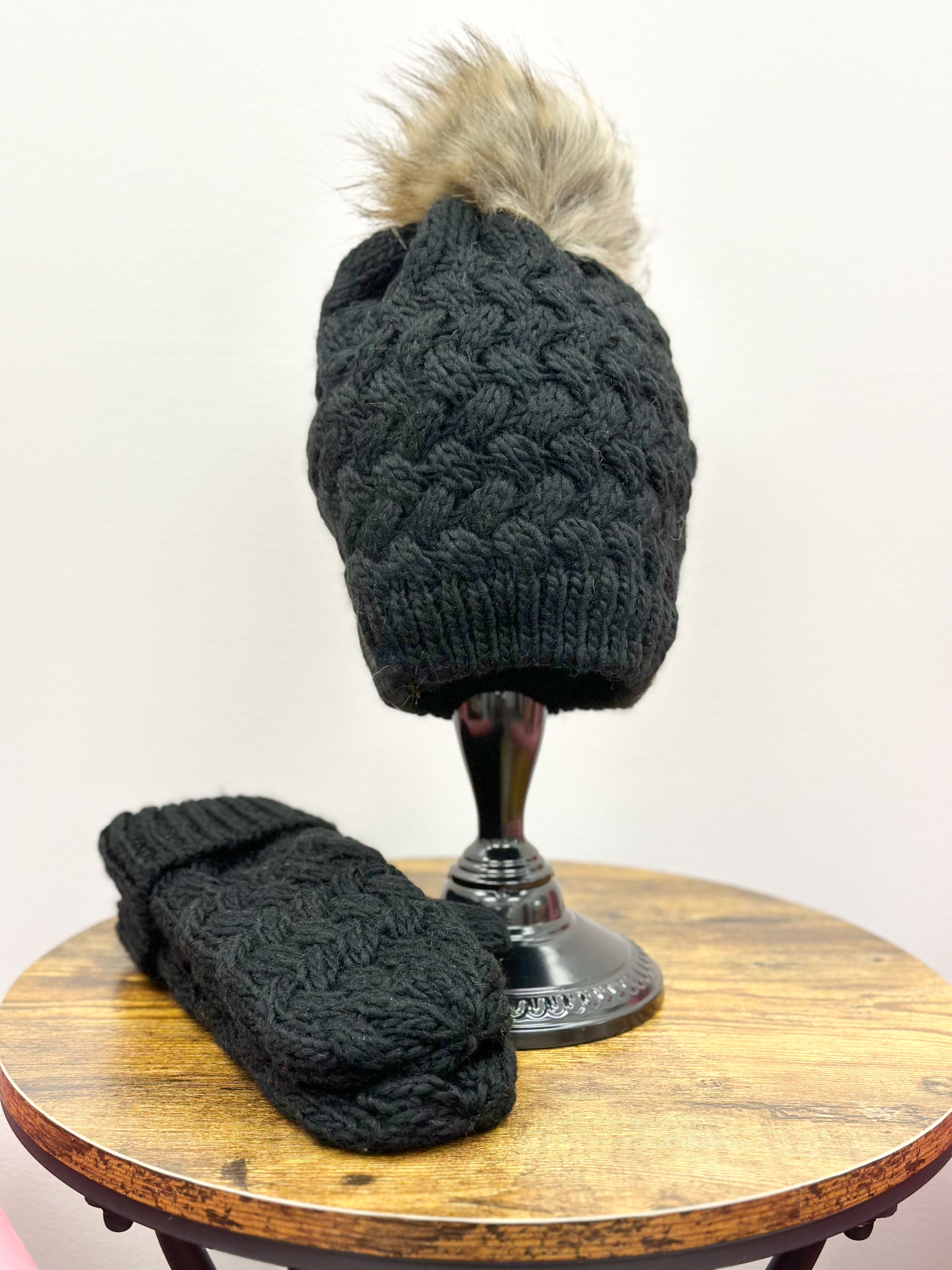 Knit Faux Fur Pom Hat