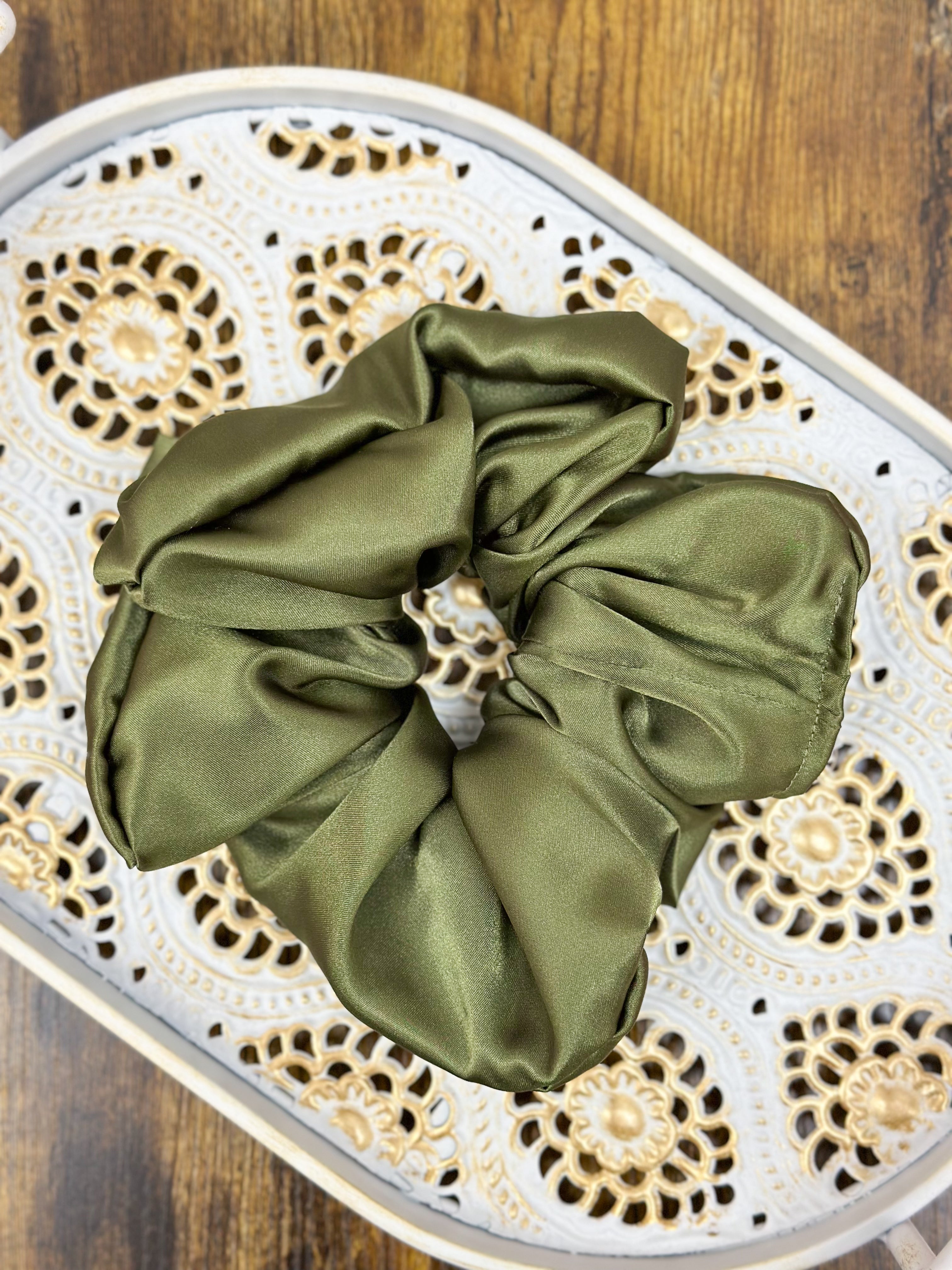 Jumbo Satin Scrunchie