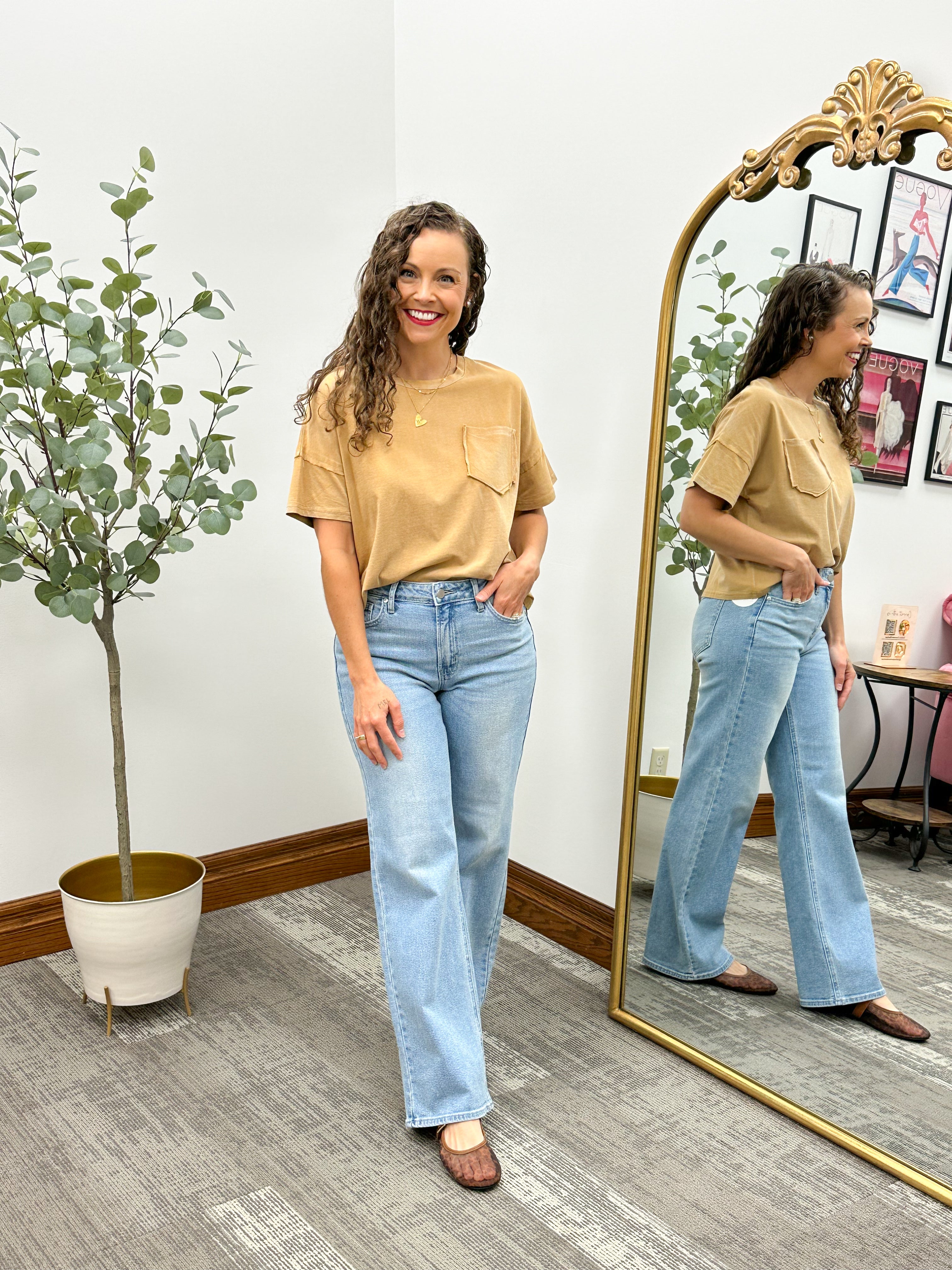 Sami Tan Boxy Basic T-Shirt