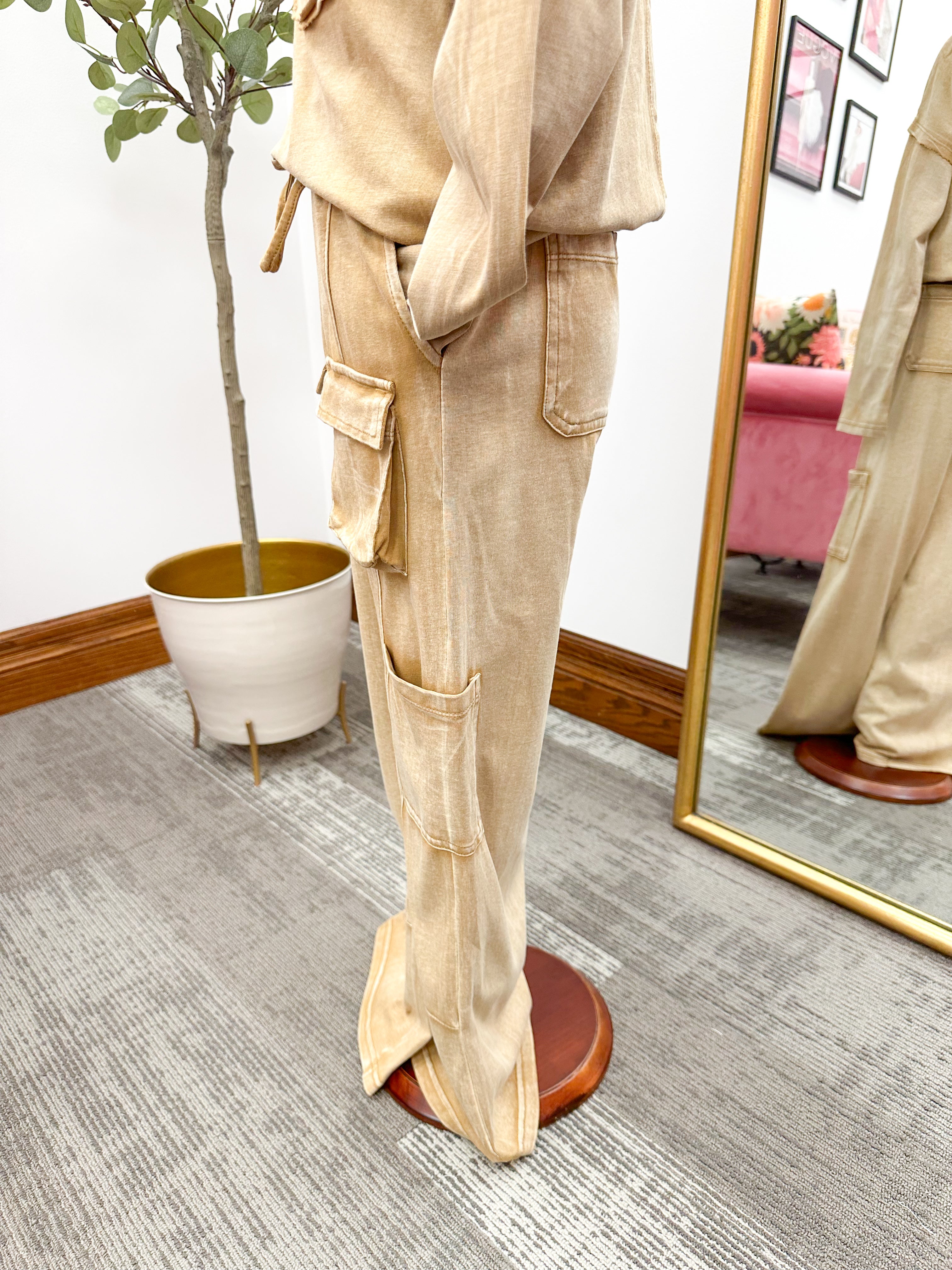 Girls Vintage Wash Wide Leg Cargo Pants