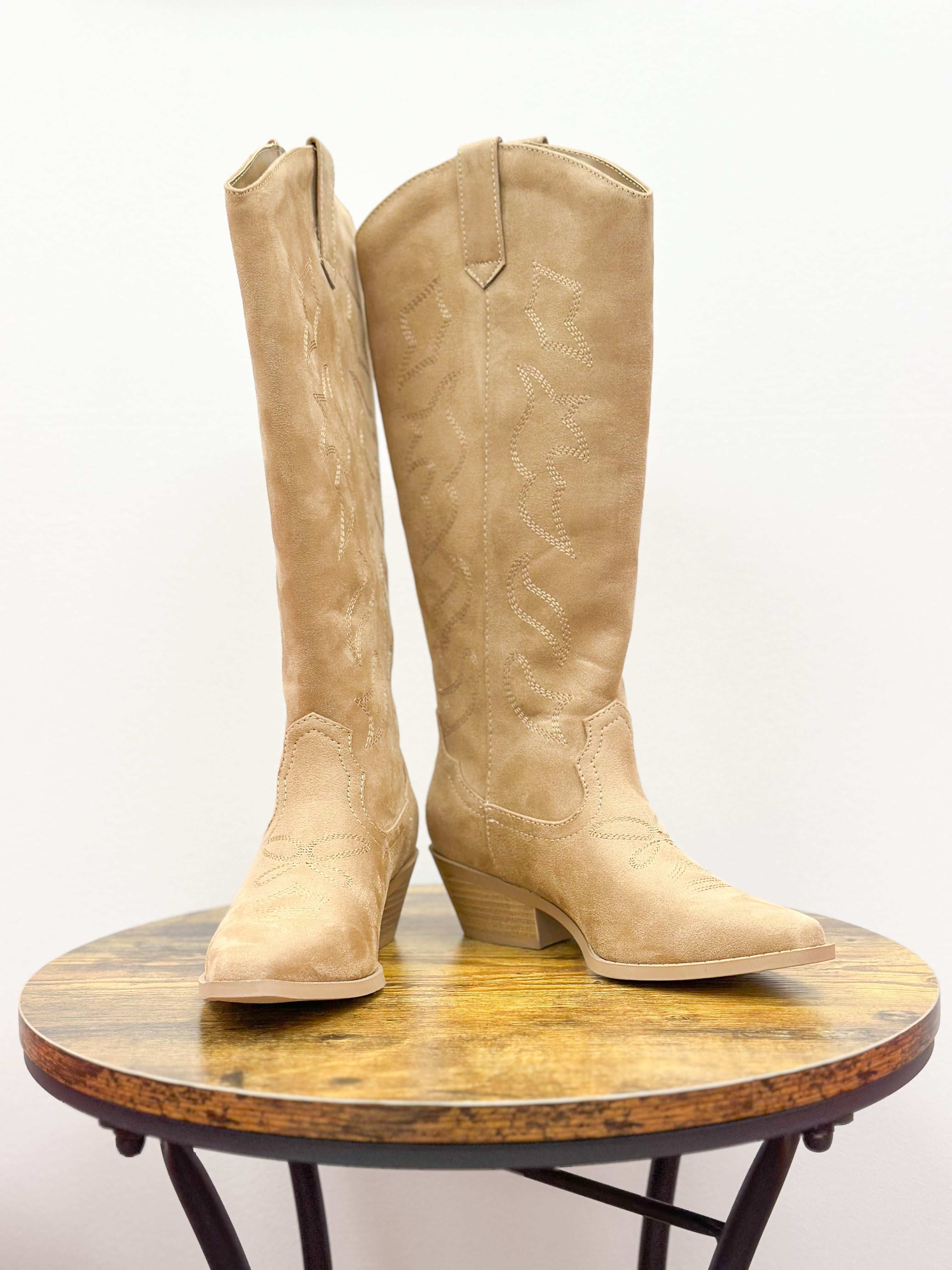Knee Hight Square Toe Tan Western Boots