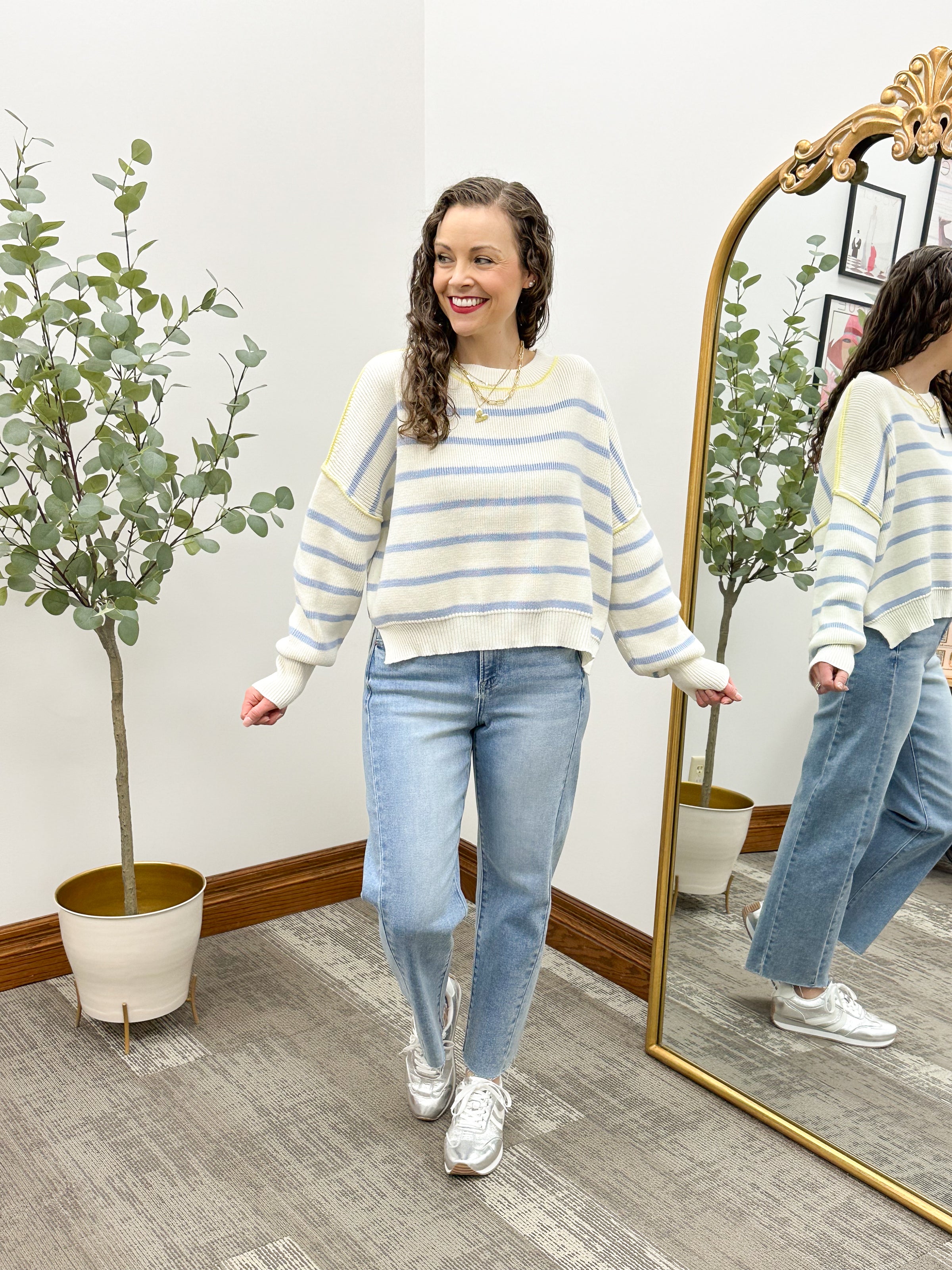 Light Wash HR Slouchy Cropped Barrel Jeans