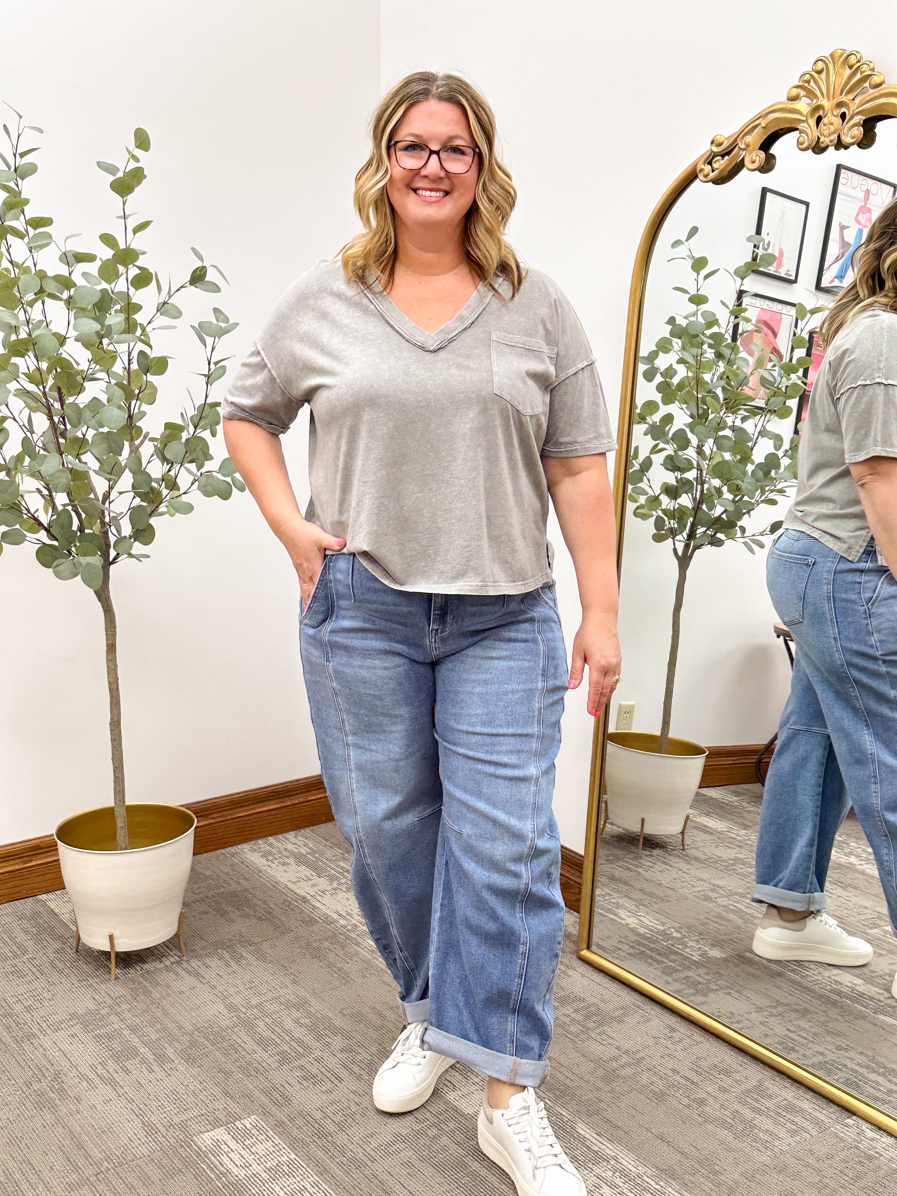 Raw Edge Basic V-Neck T-Shirt