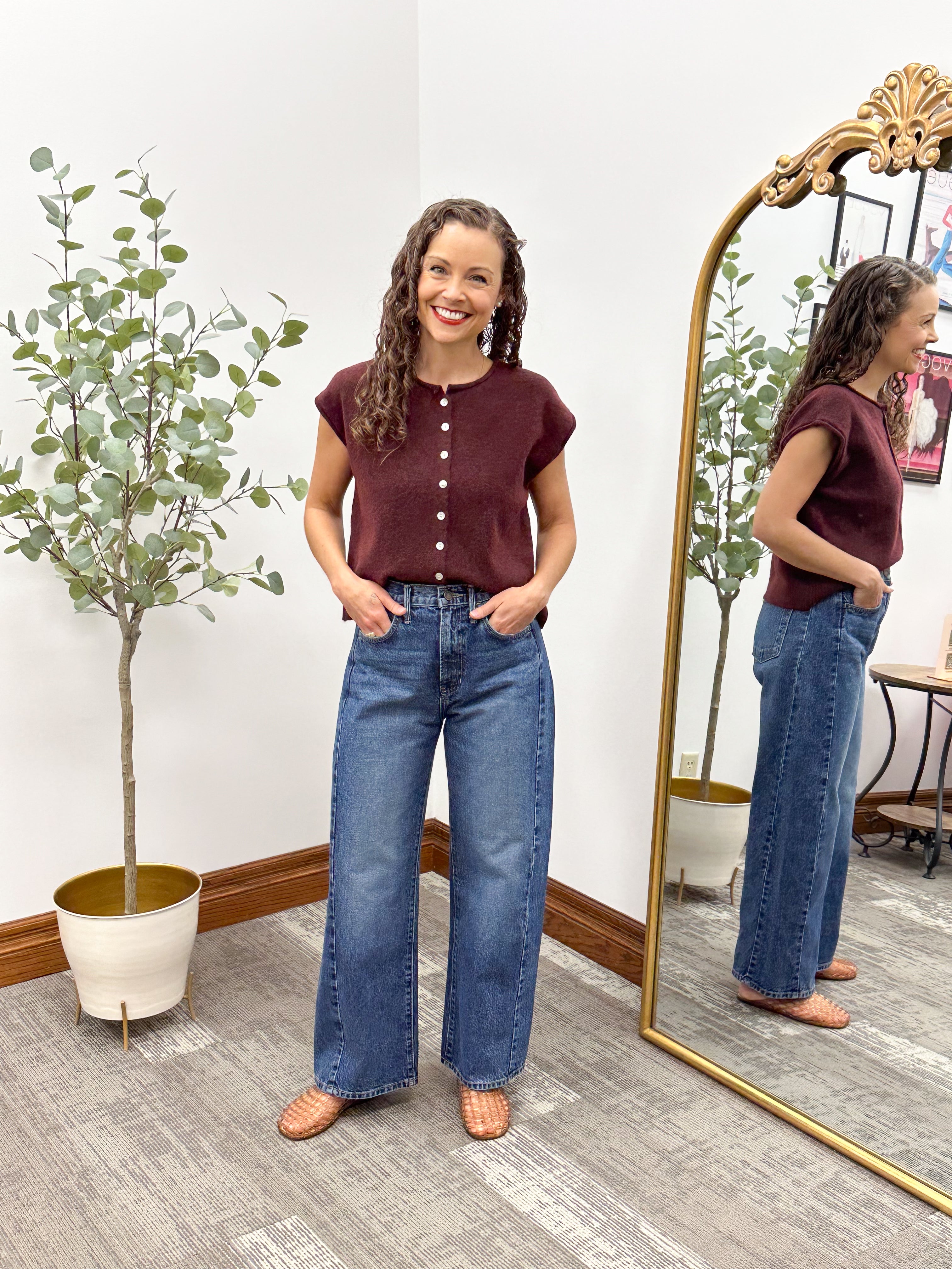 Maroon Lightweight Sleeveless Button Cardigan