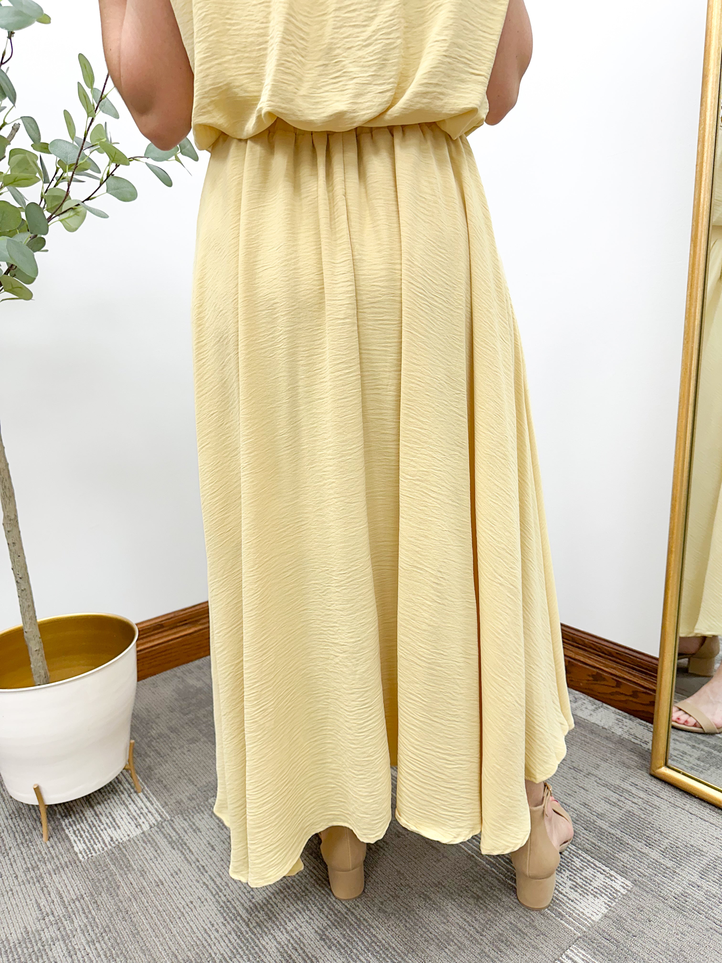 Light Yellow Pleated Midi Skirt