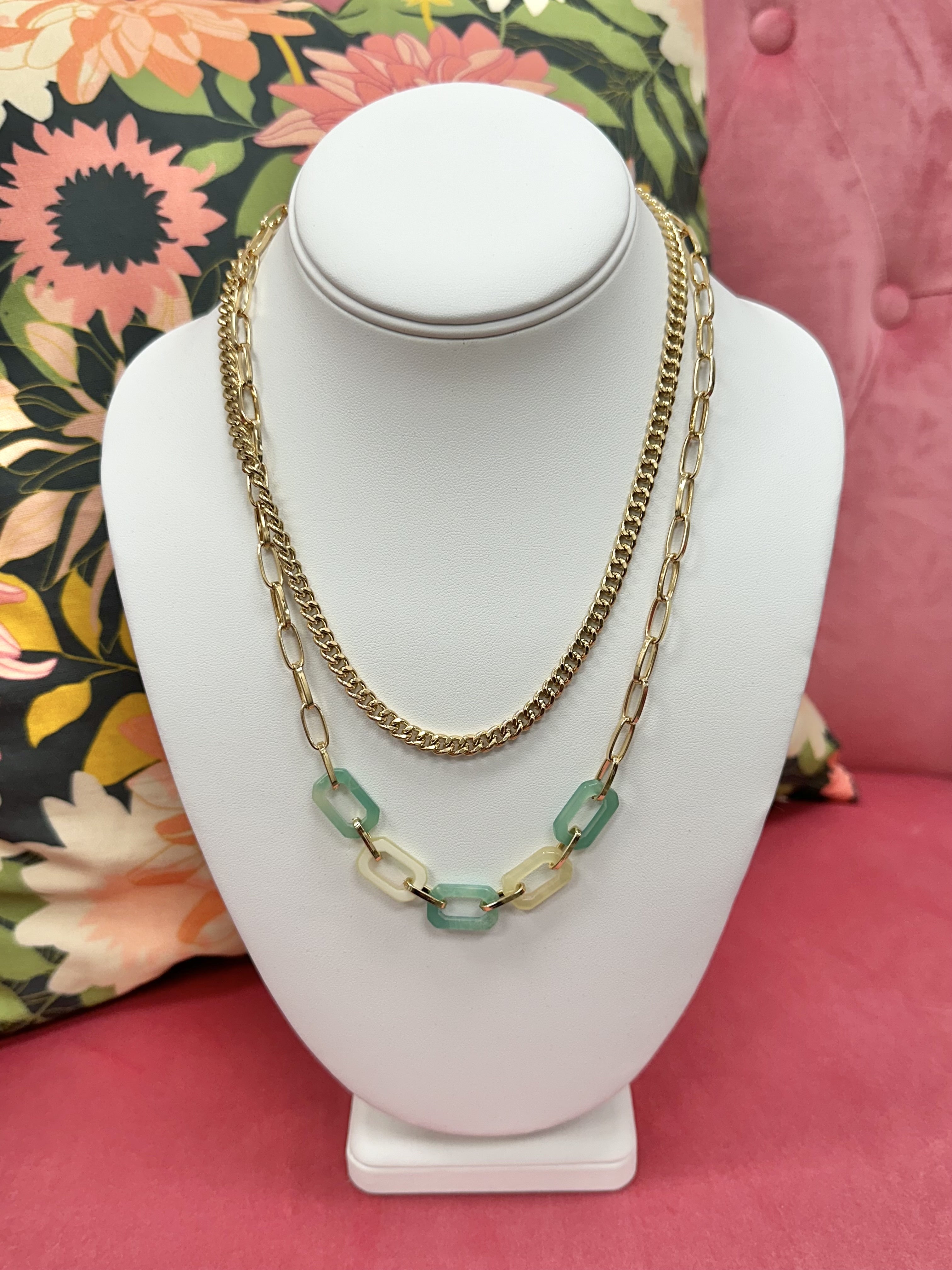 Acrylic Chain Link Necklace